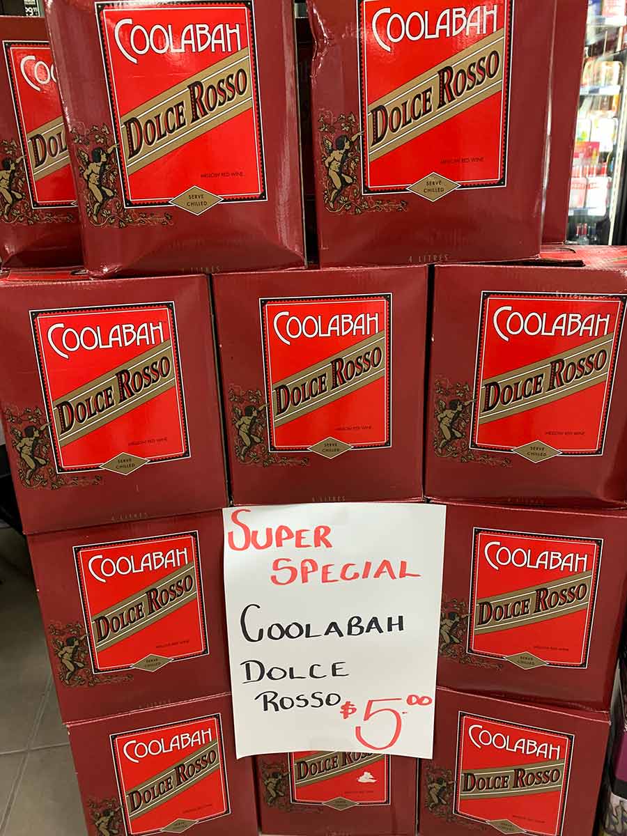 Young Australian Hotel Drive Thru Bundaberg Young